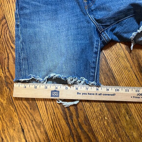 Levi's Womens Size 26 Blue Denim High Rise Cutoff Jean Shorts White Oak Cone - Picture 10 of 12